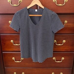 Lululemon Love V-neck top